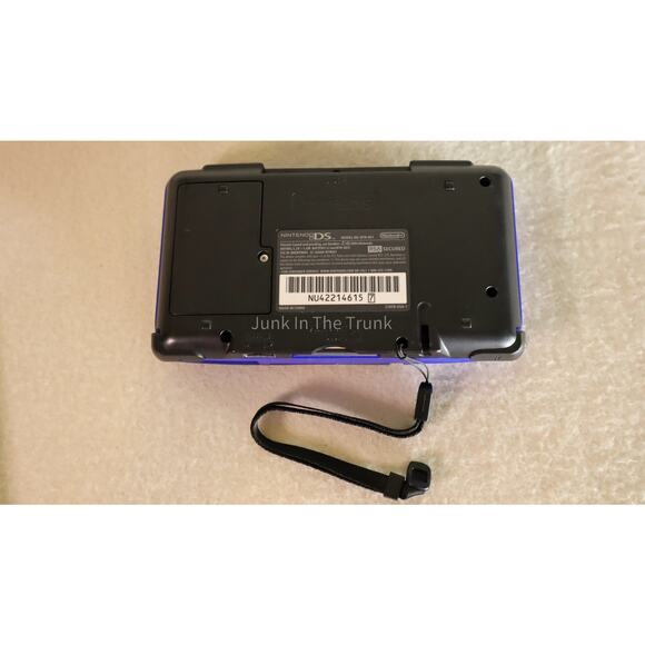 Blue Nintendo DS - Picture 8 of 8